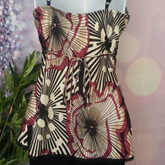 Heart Soul. M. Spaghetti strap tie back camisole - Picture 5 of 12